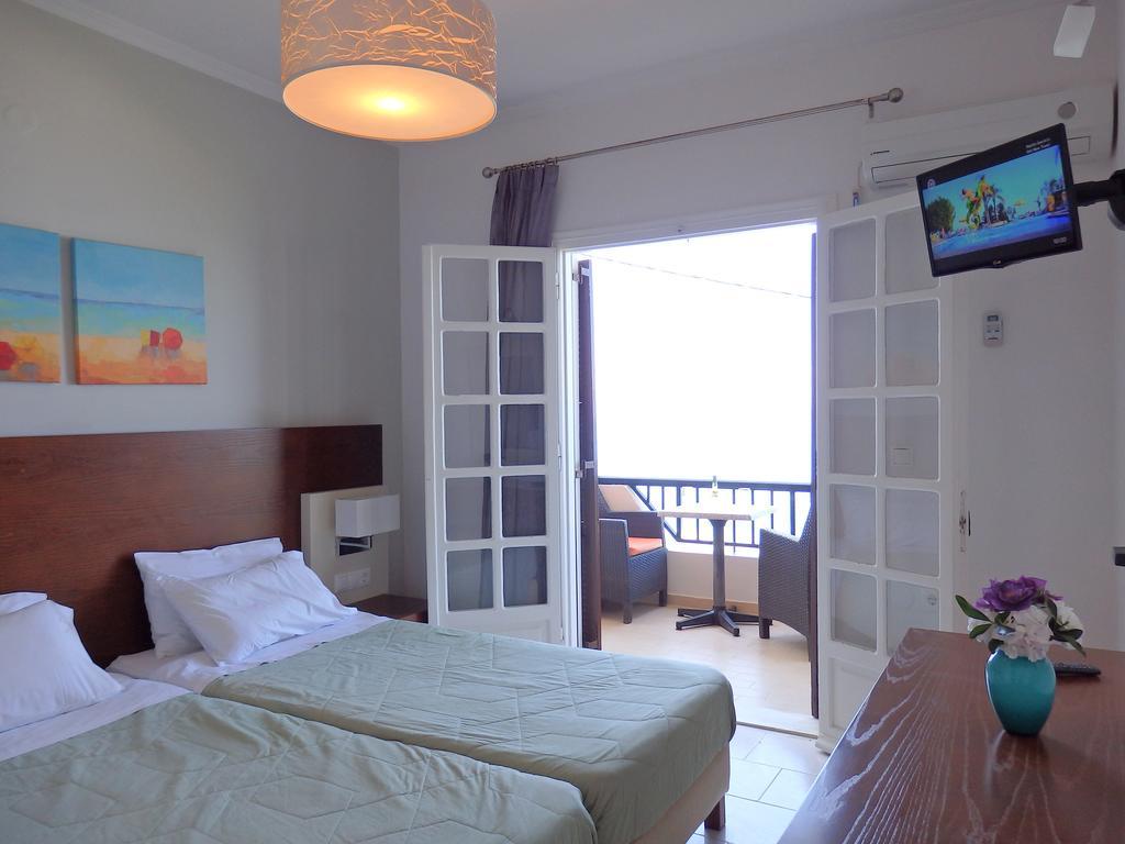 Dandidis Seaside Pension Agios Gordios  Room photo